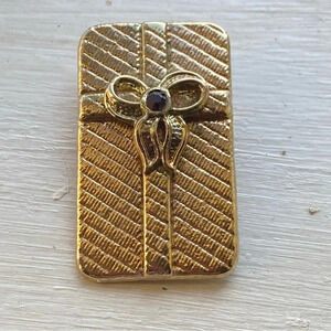 Vintage Red Rhinestone Gift Box Gold Tone Brooch